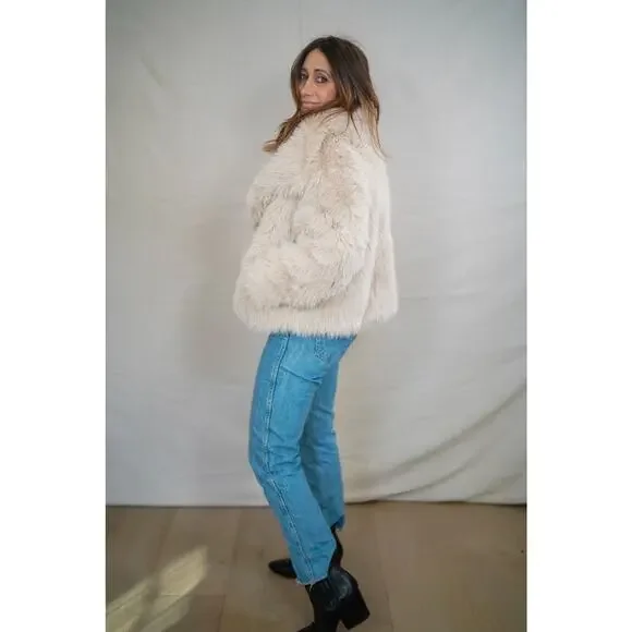 ZARA Faux Fur Cropped Jacket - Picture 4 of 8